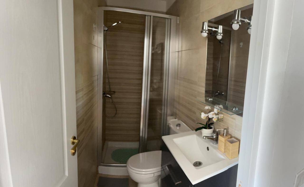 2 Bedroom Apartments Los Cristianos Beach Tenerife Tamaragua Arona  Eksteriør bilde
